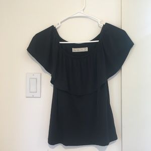 Abercrombie Off-the-shoulder top